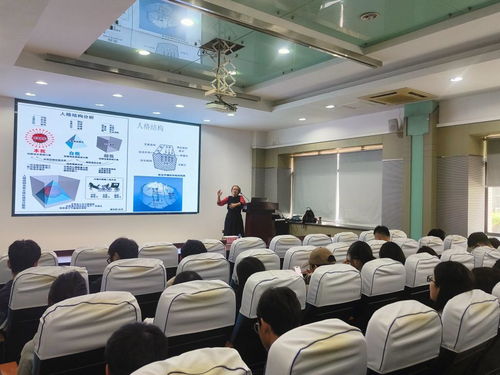 從心出發，研途相伴——紡織科學與工程學院圓滿完成2023級研究生新生心理健康教育專題講座